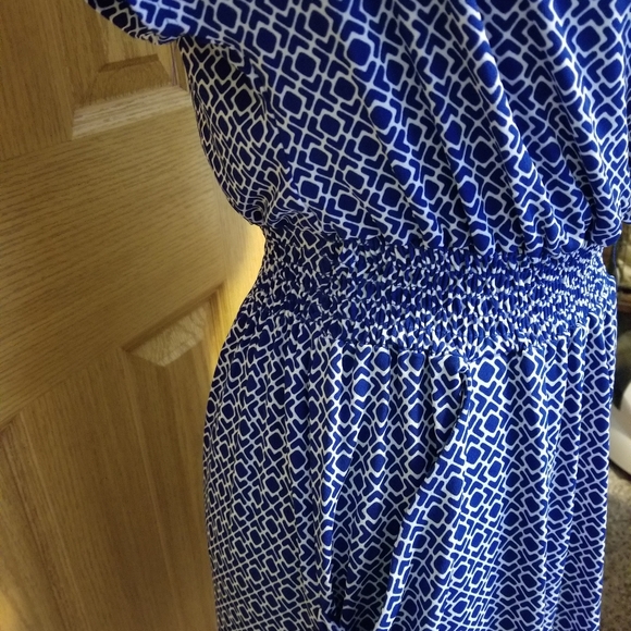 En Focus Dress - Picture 6 of 6